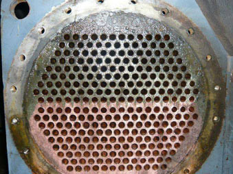 冷凝器.jpg 冷凝器.jpg