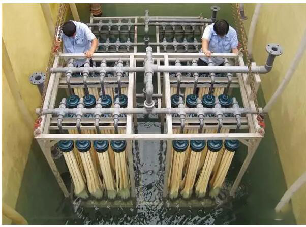 工業(yè)廢水處理設(shè)備.jpg 工業(yè)廢水處理設(shè)備.jpg