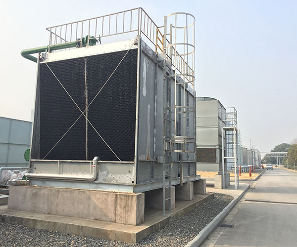 中央空調(diào)冷卻塔的清理 中央空調(diào)冷卻塔的清理