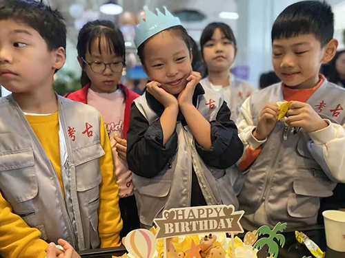 安峰環(huán)保秋季親子團(tuán)建活動(dòng)，現(xiàn)場(chǎng)歡樂不斷！