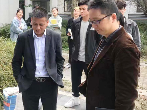 安峰羅勇副總經(jīng)理參觀蘇科大，實(shí)現(xiàn)參觀實(shí)驗(yàn)基地！